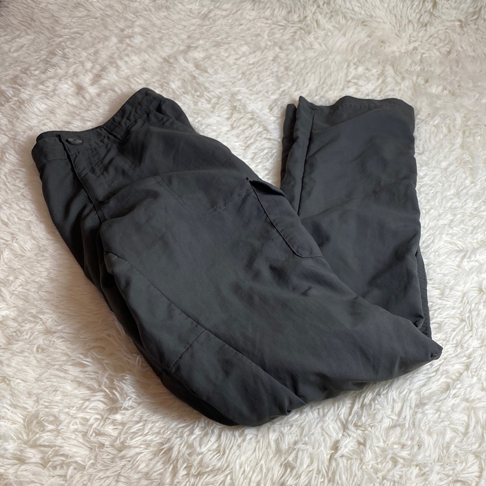 Columbia-Omni Shield Wick Gray Pants-Size 8